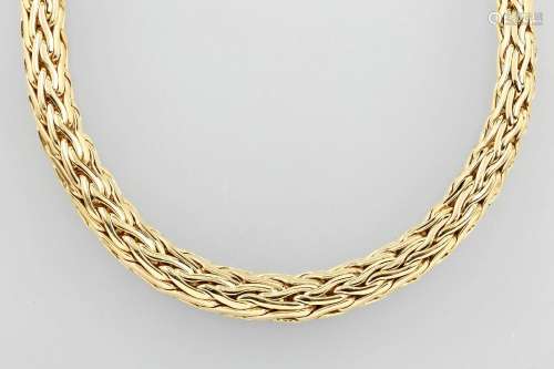 Solid 18 kt gold necklace