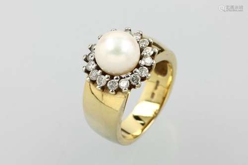 14 kt gold ring with pearl and brilliants