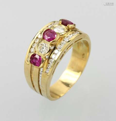 18 kt gold ring with rubies and brilliants
