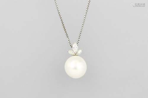 18 kt gold pendant with diamond and pearl