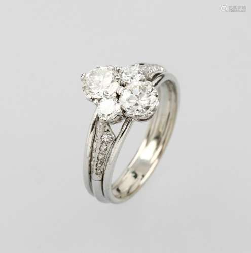 Platinum Art-Deco-ring with diamonds