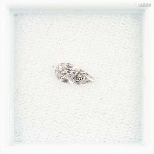 Loose diamond pear