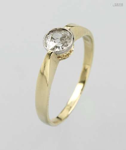 14 kt gold ring with diamond