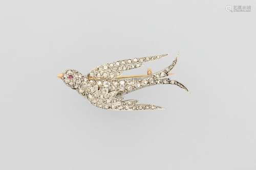 Platinum Brooch 'swallow' with diamonds