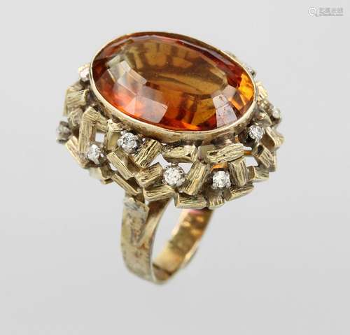 14 kt gold ring with citrine and diamonds