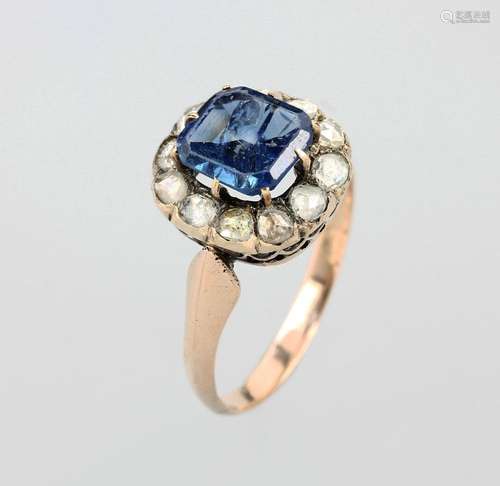 14 kt gold ring with sapphire and diamonds