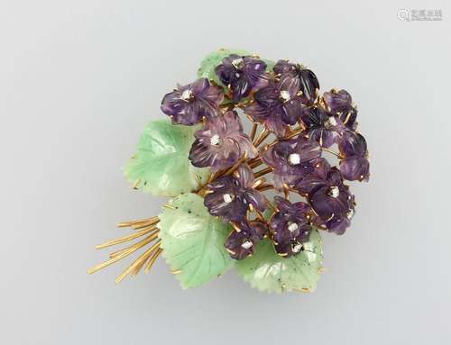 Very fine 14 kt unusual violet brooch, german approx. 1950/55