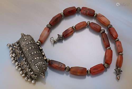 Necklace with agate, Morocco/Ottoman, approx. 1900