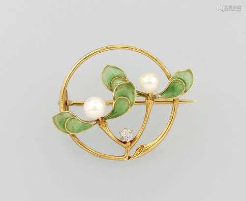 Brooch with plique-a-jour enamel