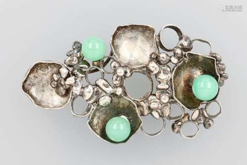 Brooch with chrysoprase, german 1950s