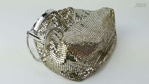 UNUSUAL WHITTING & DAVIS SILVER TONE PURSE