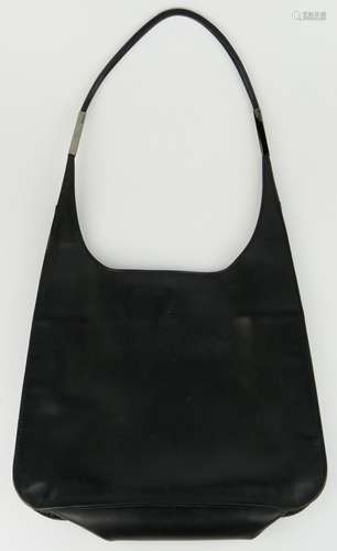 GUCCI BLACK LEATHER METAL ACCENT PURSE