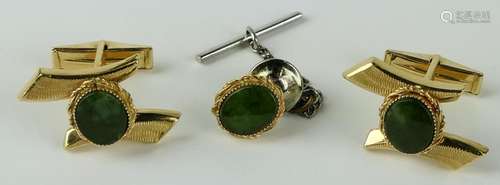 GENTS 14KT Y GOLD & CHRYTOPHRASE CUFFLINK SET