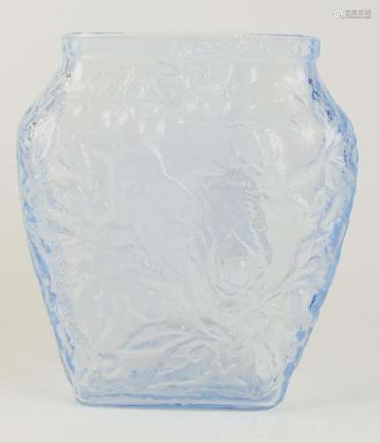 RARE CONSOLIDATED OPALESCENT CHICADEE VASE