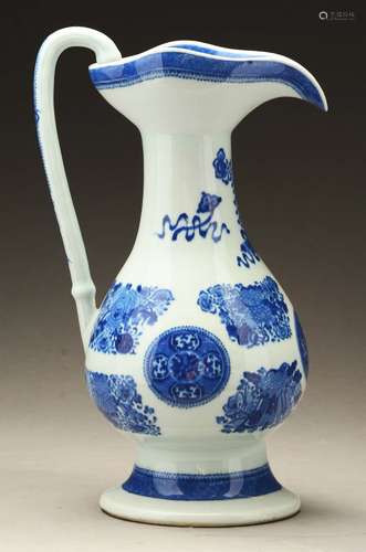 Fine and Rare Chinese Export Blue Fitzhugh Porcelain Water Pitcher.