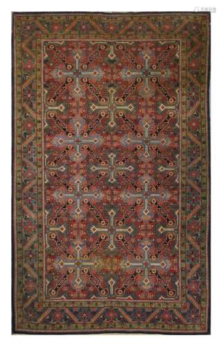 A FINE VERY UNUSUAL KASHAN RUG, CENTRAL PERSIA approx: 7ft.4in. x 4ft.7in.(224cm. x 140cm.) Nicely drawn although very unusual design, more associated with Caucasus. Good colour combination. Ends and selvages original. Tis rug has good pile and is in very good usable condition throughout. Attractive