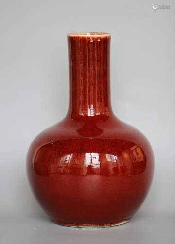 “乾隆年制”款霁红釉天球瓶
