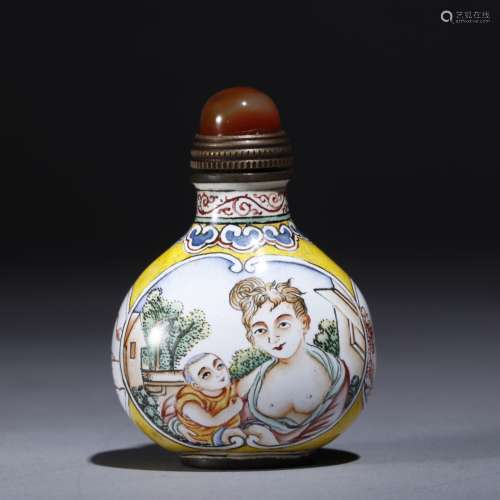 An Archaic Colour Enamels Snuff Bottle