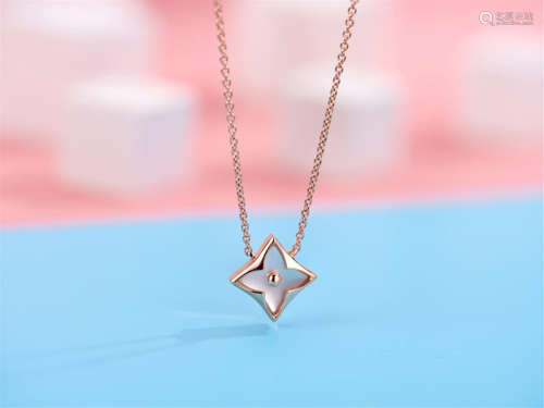 LV 18K ROSE GOLD MOTHER OF PEARL PENDANT NECKLACE