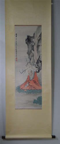 CHINESE SCROLL PAINTING OF SEATED LOHAN