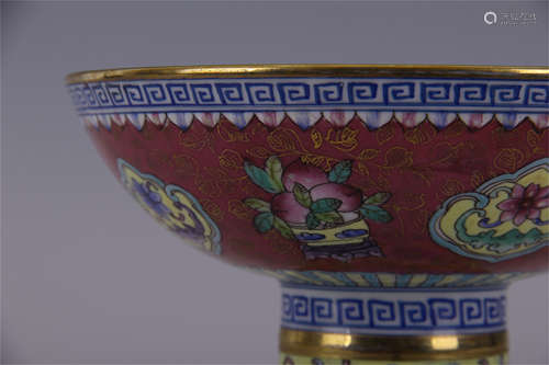 CHINESE PORCELAIN FAMILLE ROSE STEM DISH