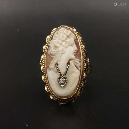 VICTORIAN AGATE ON 14K GOLD RING