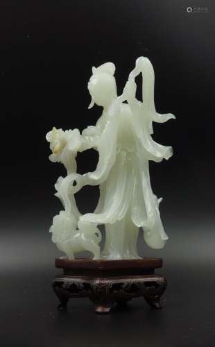 CHINESE WHITE JADE CARVED BEAUTY