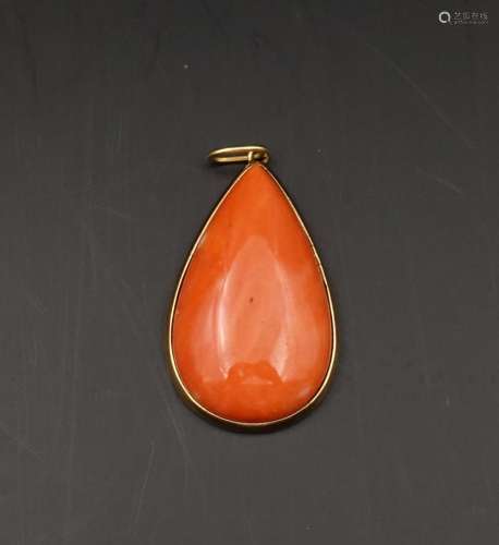 CHINESE CORAL 14K DROP SHAPE PENDANT