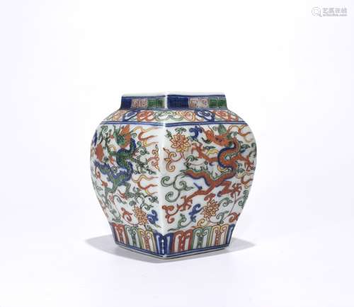 Chinese Porcelain pot