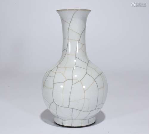 Chinese Porcelain vase