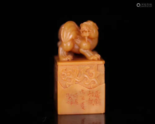 A TIANHUANG SOAPSTONE CARVED SEAL