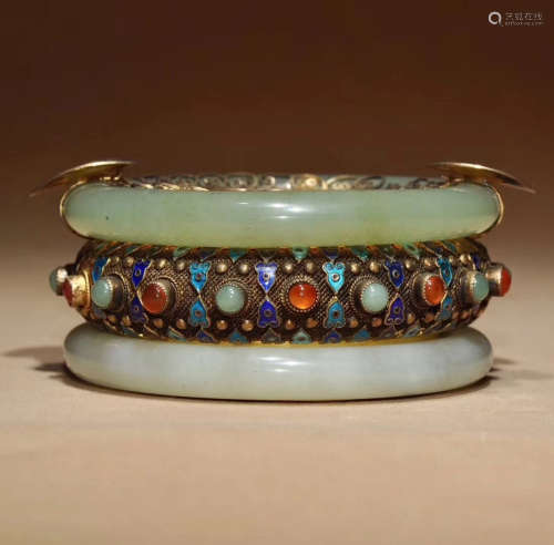 A BANGLES AND CLOISONNE DECORATED SMALL JAR