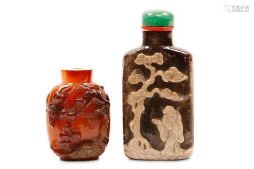 TWO CHINESE SKIN-CARVED AGATE SNUFF BOTTLES. 19th / 20th Century. The first of upright form on an