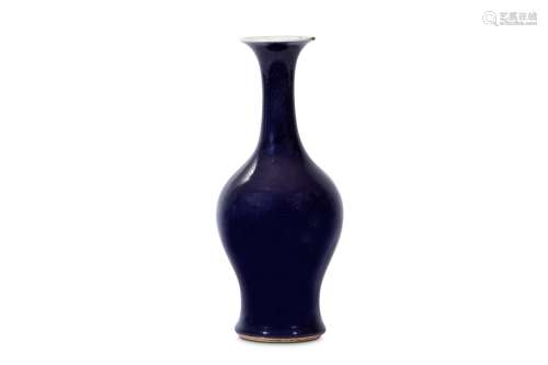 A CHINESE MONOCHROME BLUE VASE, GANLANPING. Qing Dynasty. With an elegant rounded body tapering