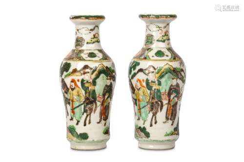 A PAIR OF CHINESE FAMILLE VERTE VASES. Qing Dynasty, 19th Century. The waisted body rising to wide