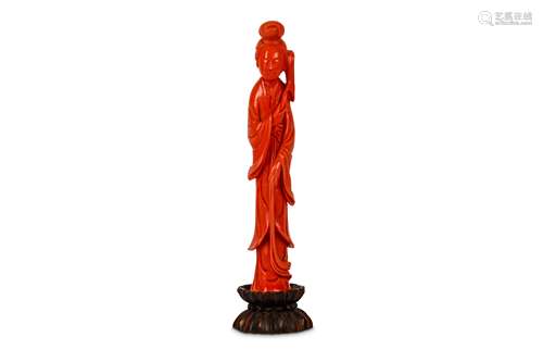 A CHINESE CORAL CARVING OF A LADY. Late Qing Dynasty. The elegant lady standing in flowing robes a