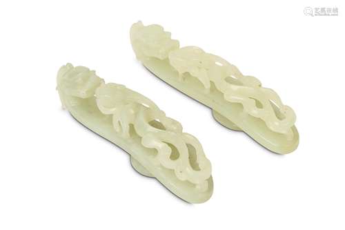 TWO CARVED CHINESE JADE ‘CHILONG’ BELT HOOKS. Qing Dynasty. Each is carved on top in openwork with