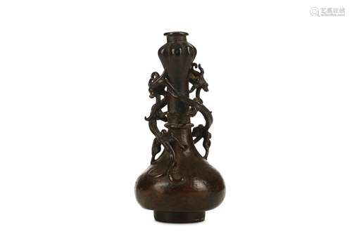 A CHINESE MINIATURE BRONZE GARLIC HEAD ‘DOUBLE CHILONG’ VASE. Ming Dynasty, 16th to 17th Century.