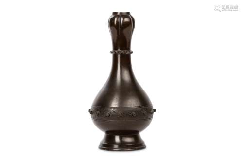 A GARLIC NECK BRONZE VASE. 19th Century. Of pear-shaped form with a garlic neck, the body with a