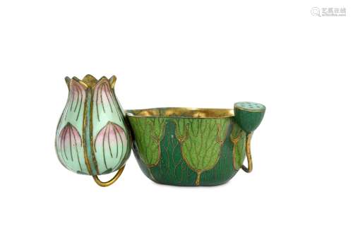 A CHINESE CLOISONNÉ ENAMEL ‘LOTUS PLANT’ WATER POT. 19th / 20th Century. Formed as a leaf with