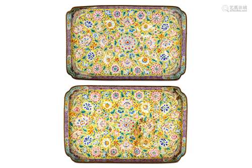 A PAIR OF CHINESE CANTON ENAMEL TRAYS. Qing Dynasty, 19th Century. Each of rectangular form with