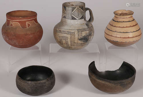 NATIVE AMERICAN POTTERY