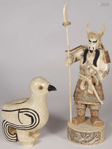 A PAIR OF CHINESE CARVED BONE FIGURES