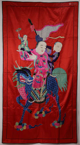 LARGE CHINESE SILK EMBROIDERED BANNER