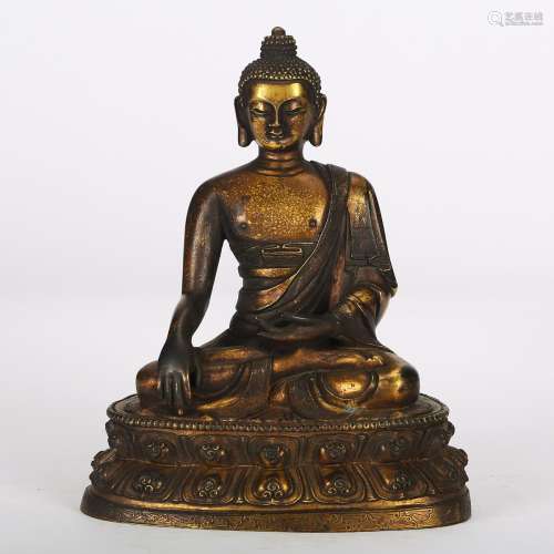 CHINESE BRONZE SEATED SHAKYAMUNI