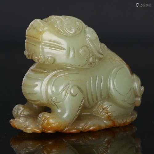 CHINESE JADE CARVED BEAST