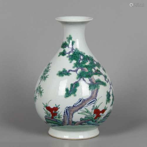 CHINESE PORCELAIN VASE