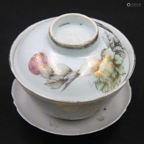 CHINESE FAMILLE ROSE TEA CUP