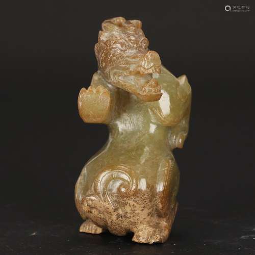 CHINESE JADE CARVED BEAST