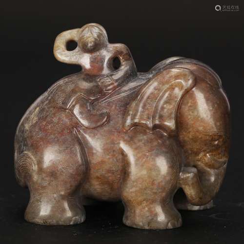 CHINESE JADE CARVED ELEPHANT